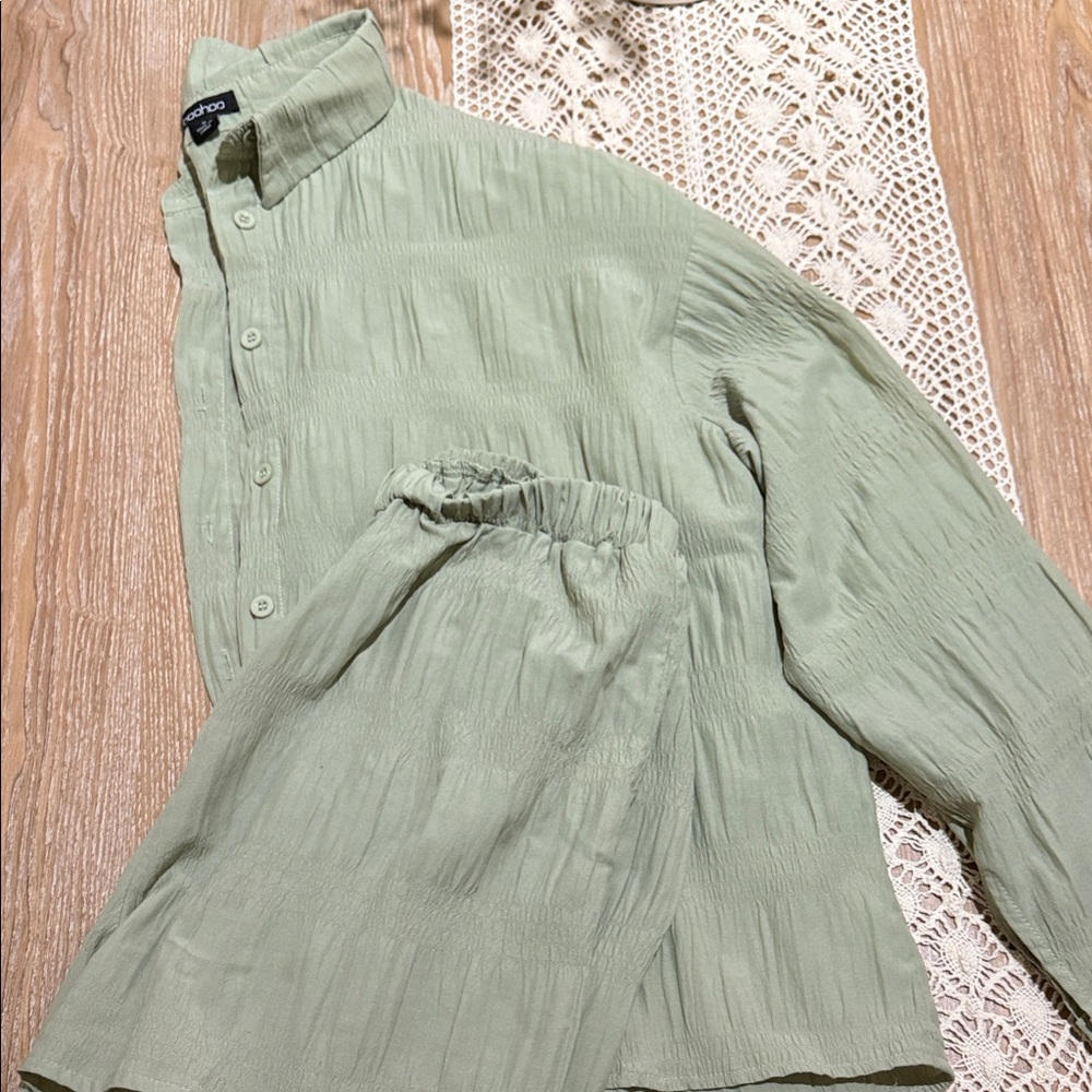 Boohoo Sage Green two piece set